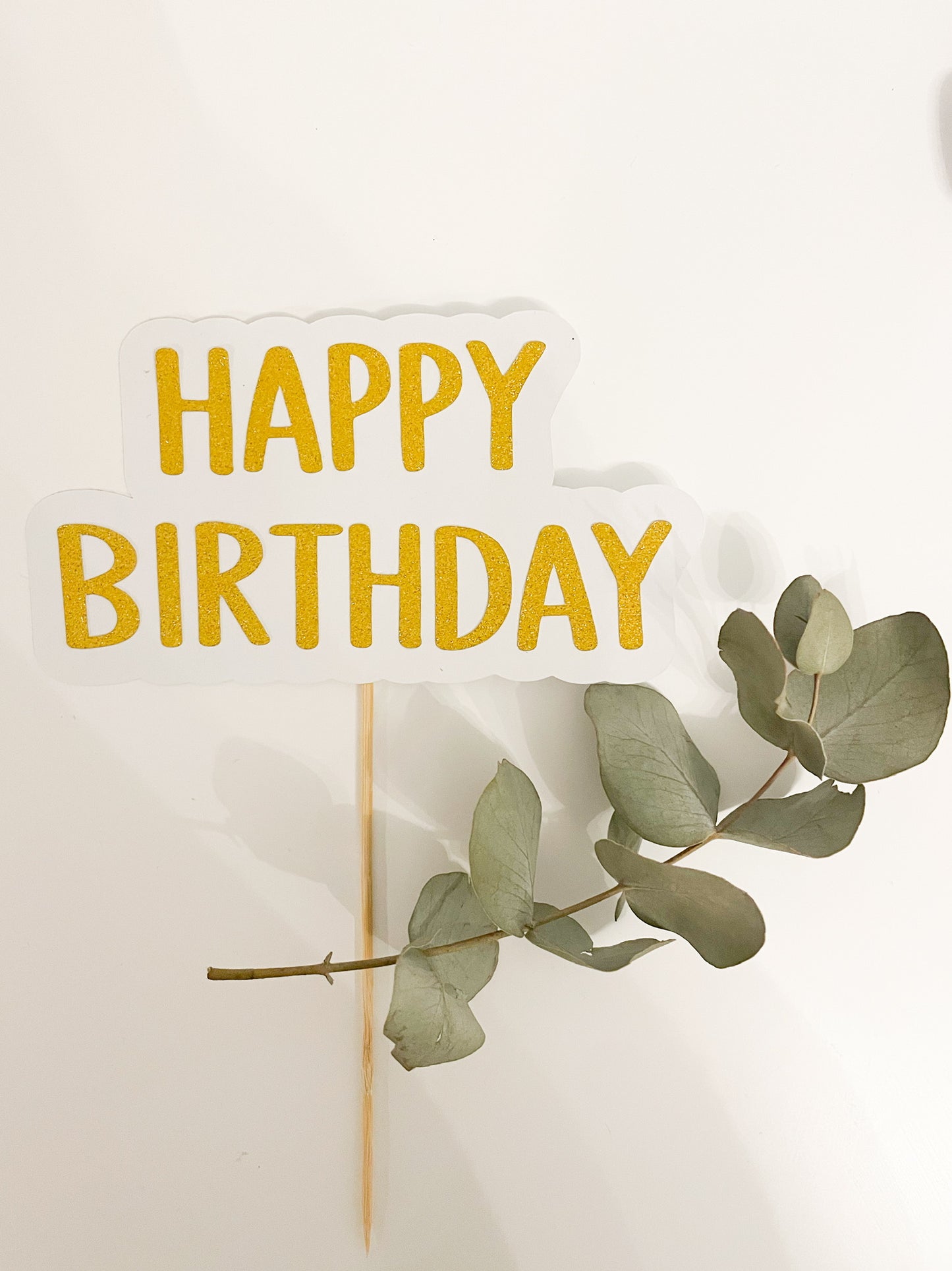 Cake-Topper "Happy Birthday" in weiß/gold