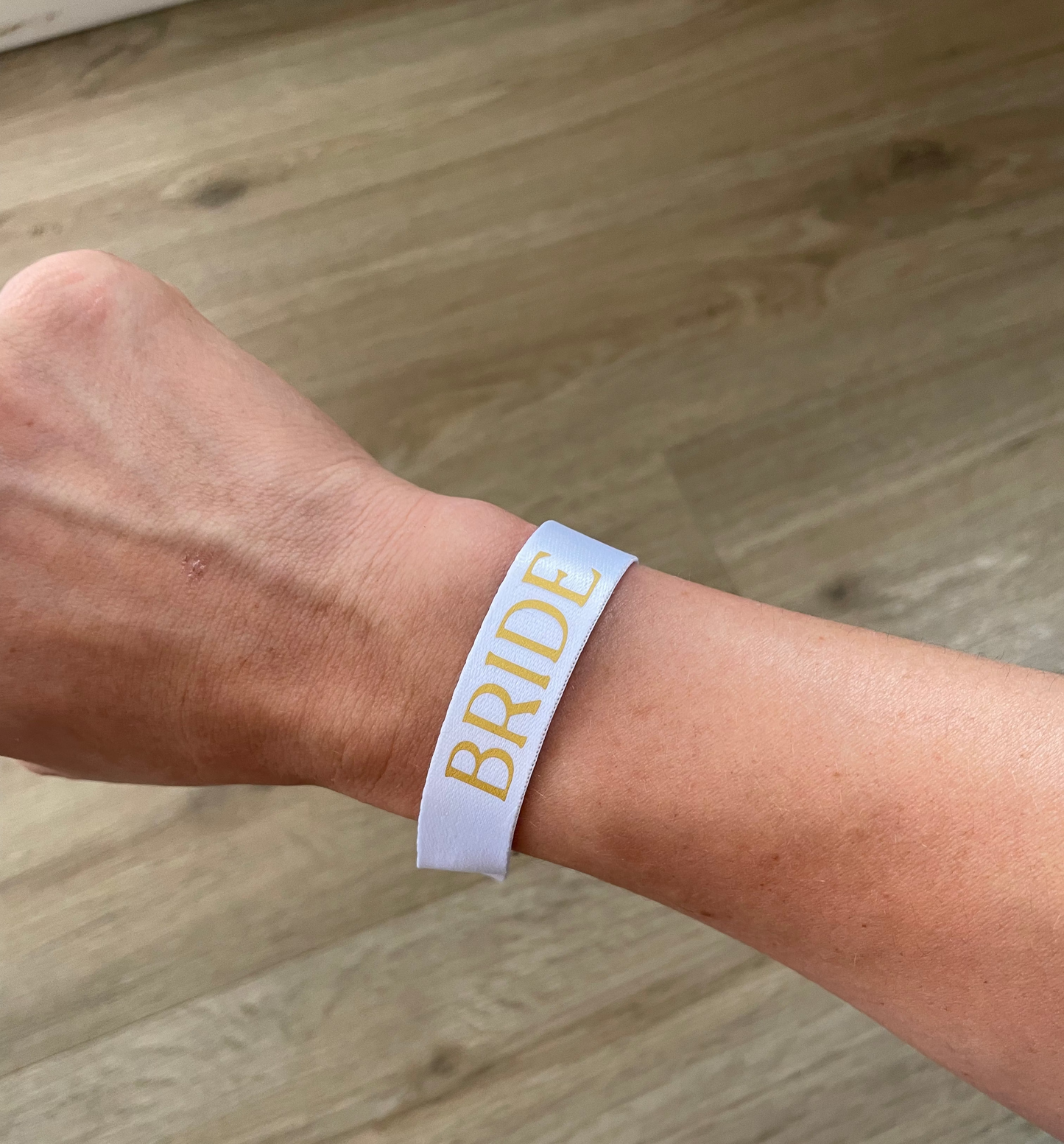JGA Armbänder „Bride“ & „Team Bride“ | Stoffarmbänder für den Junggesellinnenabschied | Accessoire für Team Braut & Braut