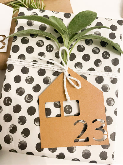 DIY Adventskalender Anhänger, Häuser | 24 Geschenkanhänger